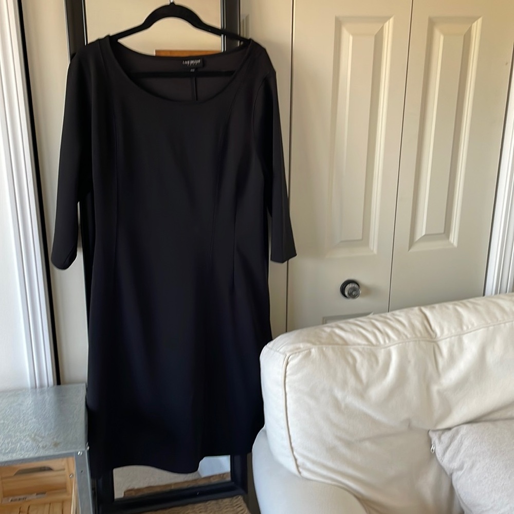 LANE BRYANT Stretchy Long-Sleeve Crewneck Black Knee-Length Dress Size 18 / 20